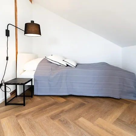 H4N Loft Maisonette Modern Bright And Special *